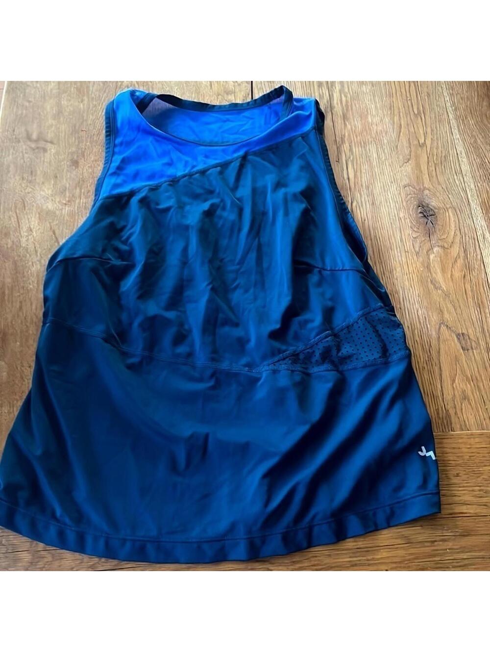 Joy Lab sleeveless activewear top size xl